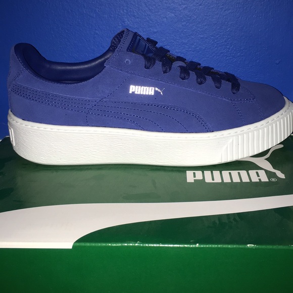 Puma Suede Platform Sneaker Shoes Royal Blue - Picture 1 of 4